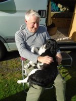 3dogscuddles.JPG 3dogscuddles.JPG