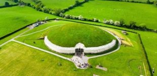 newgrange a.jpg