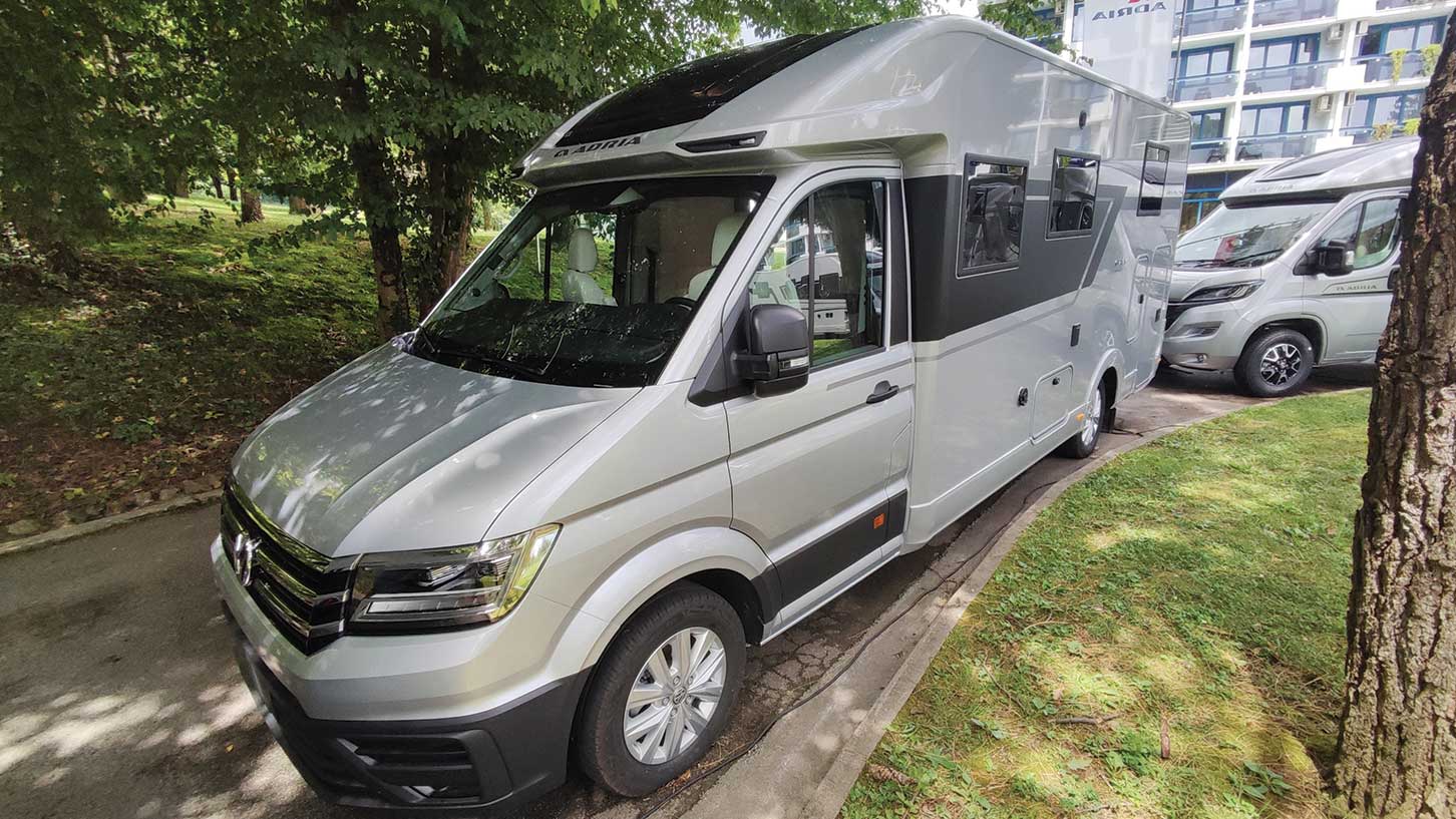 www.practicalmotorhome.com