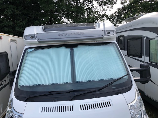 Hymer cab roof.jpg
